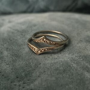 Elegant Sterling Silver Chevron Pair Of Rings